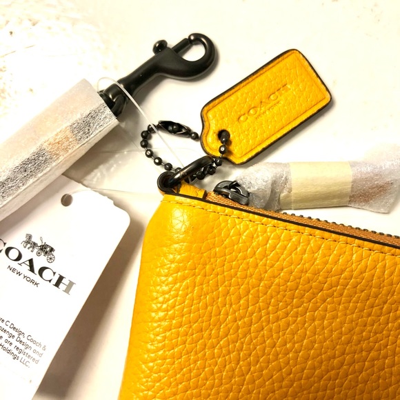 NWT, Coach Wristlet - Picture 5 of 6